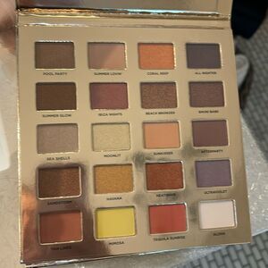 Iconic London brand new eyeshadow palette sunrise to sunset NEW never used